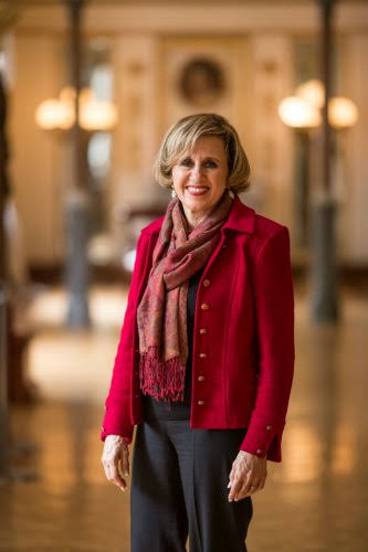 Silvia Cherem